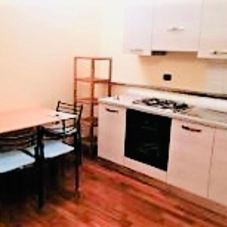 Bilocale Zona Centro Apartment Milano Ngoại thất bức ảnh