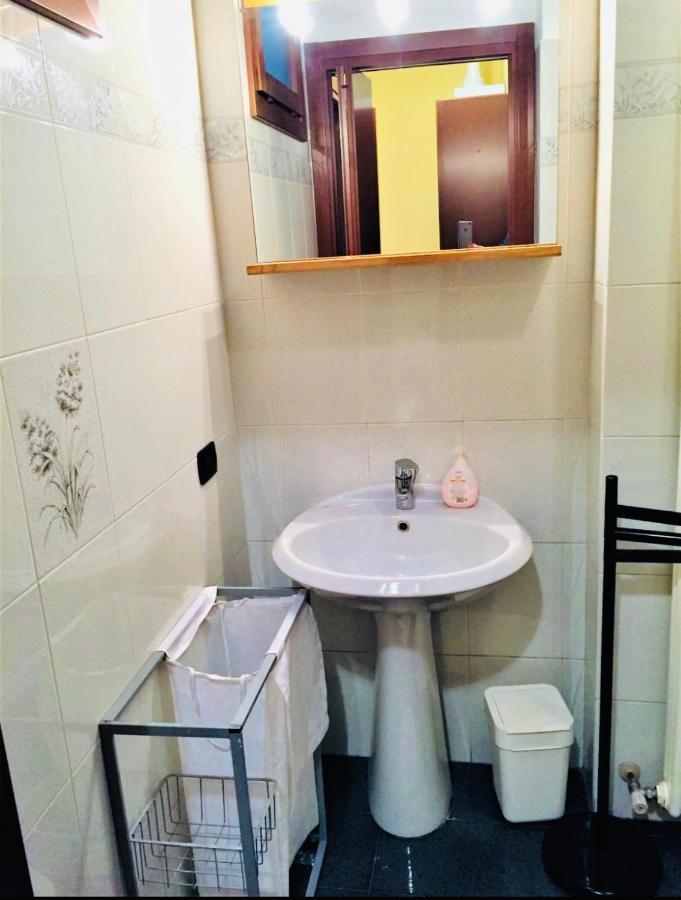 Bilocale Zona Centro Apartment Milano Ngoại thất bức ảnh
